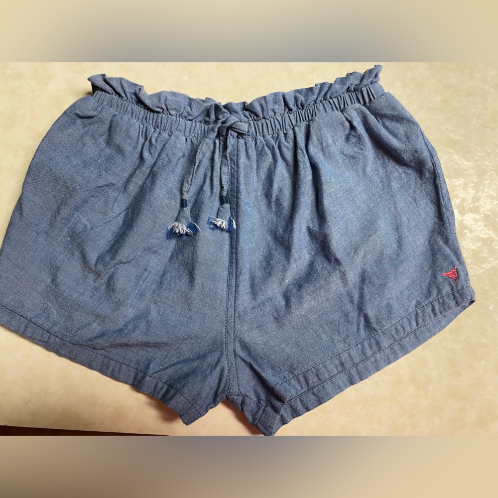 Pink chicken shorts